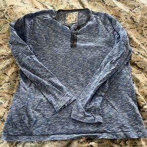 Men’s Large Le Chateau Striped Blue Henley Shirt